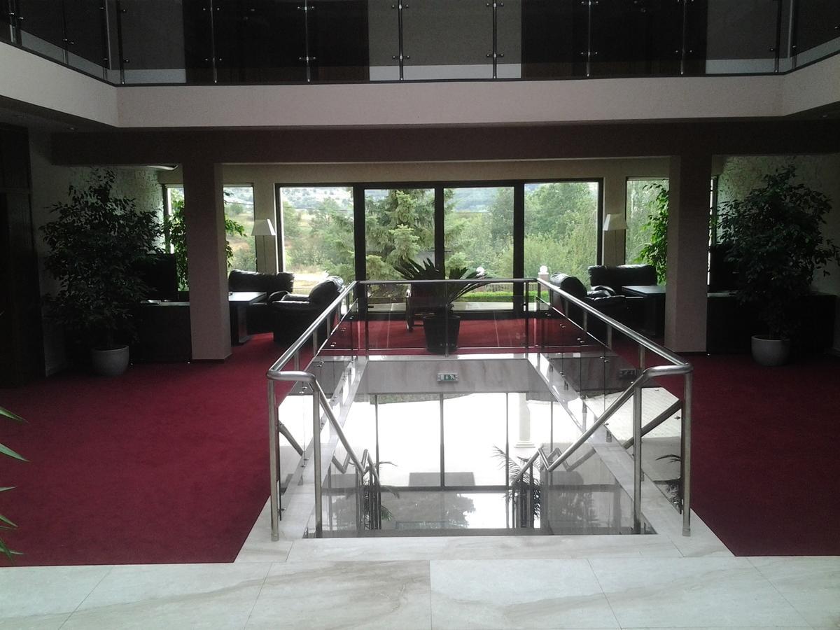 Hotel Villa Ekaterina Vakarel エクステリア 写真
