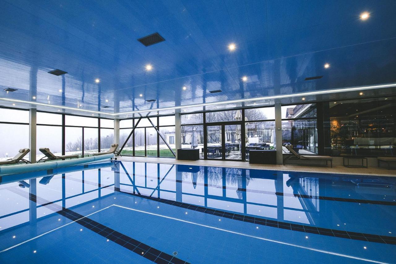 Hotel Villa Ekaterina Vakarel エクステリア 写真
