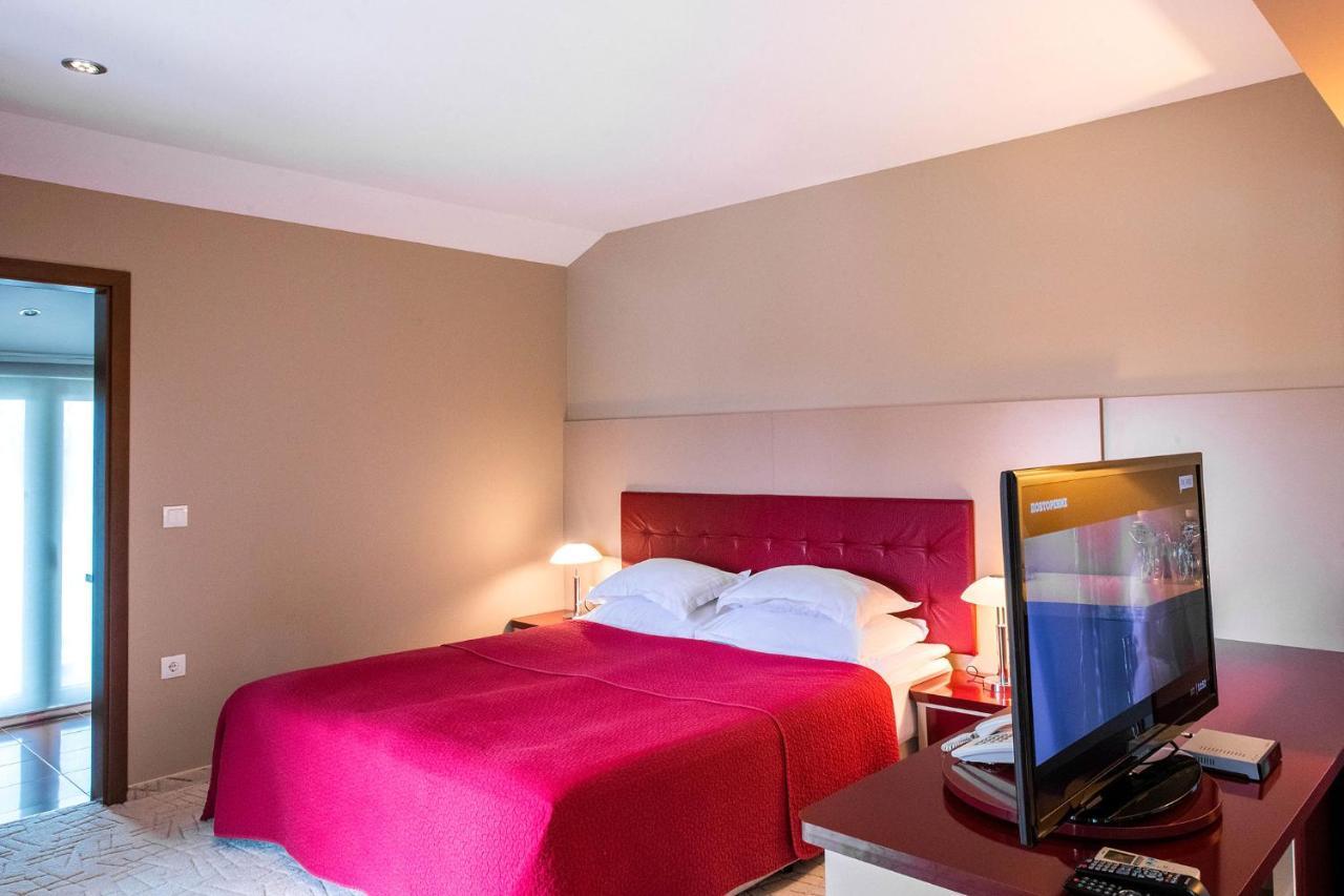 Hotel Villa Ekaterina Vakarel エクステリア 写真