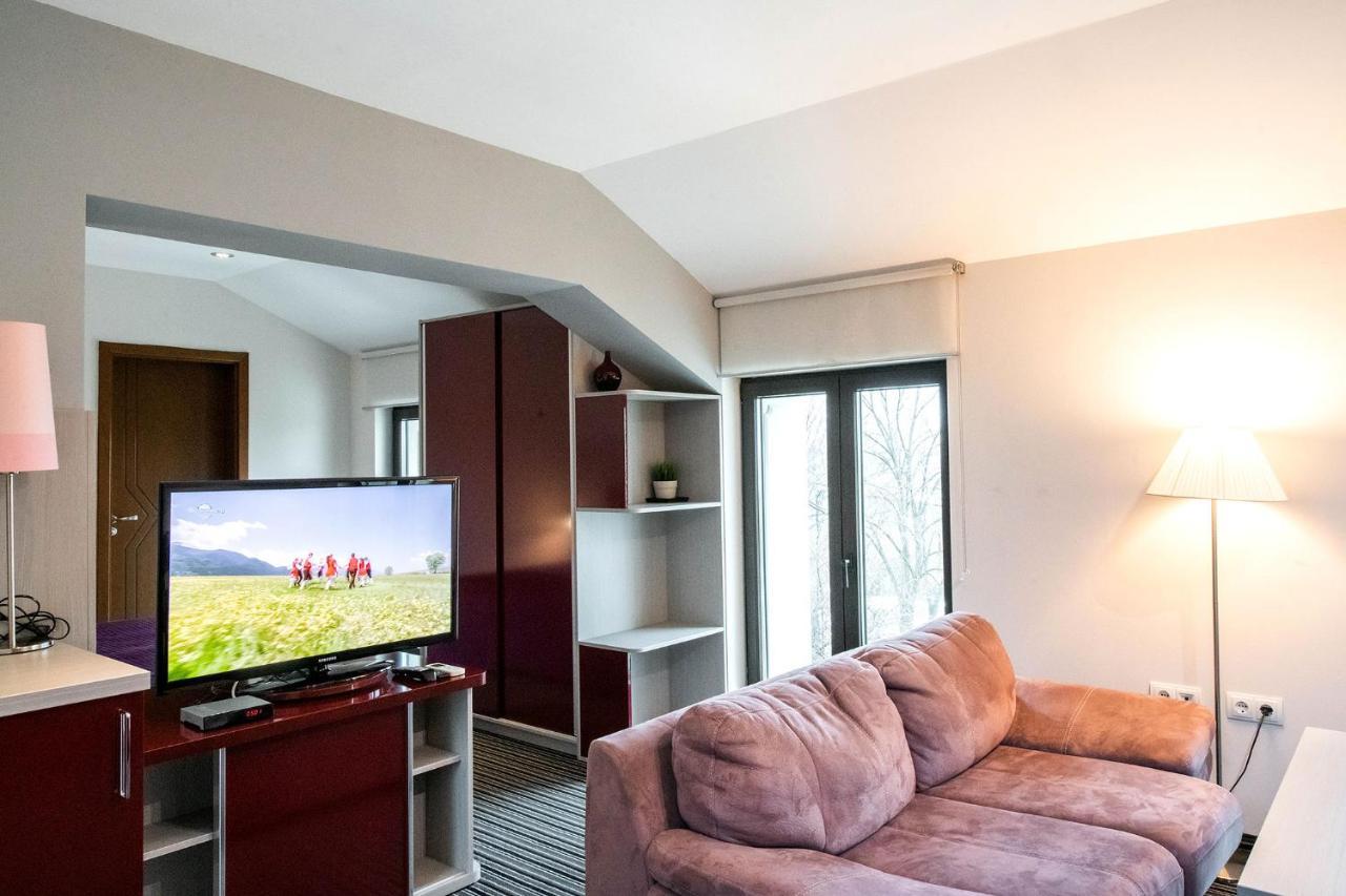 Hotel Villa Ekaterina Vakarel エクステリア 写真